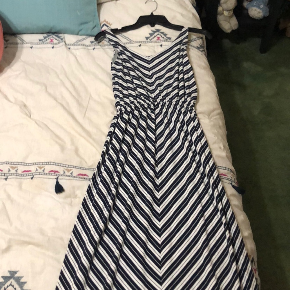 Maxi sleeveless dress